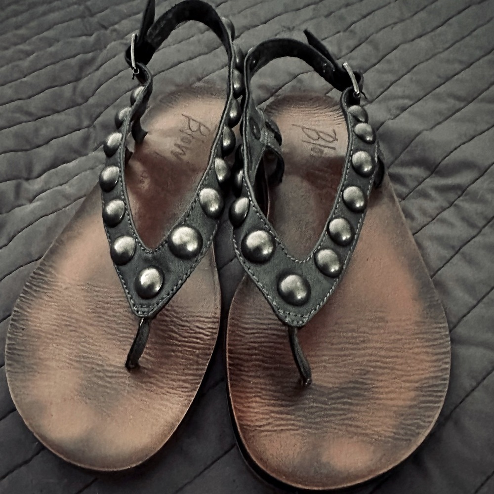 Blowfish sandals: size 8